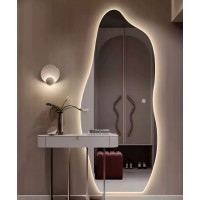 60*160 Cm A Luxurious Mirrior Decorates The Wall With Lighting